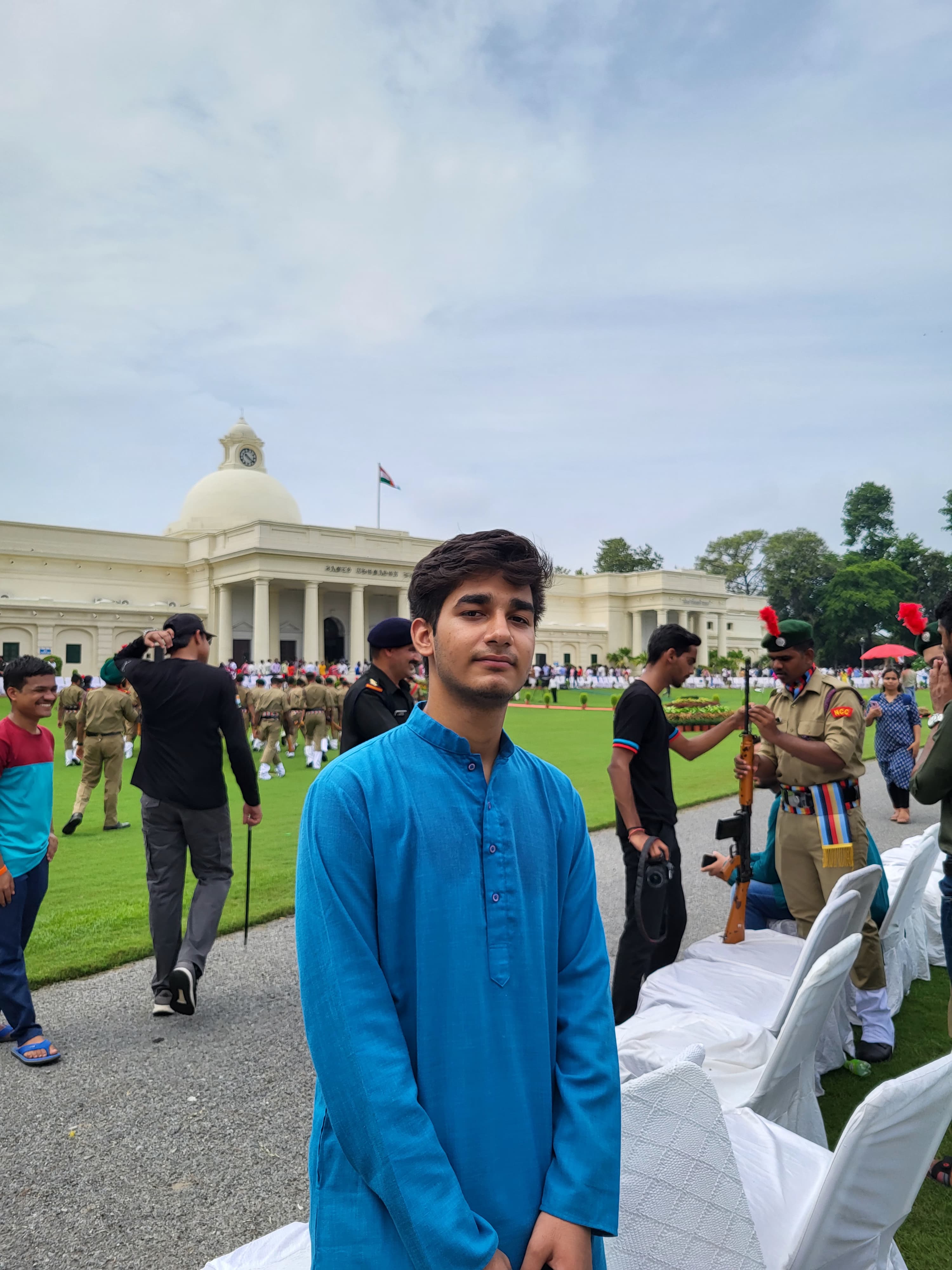 Mr.Faiz