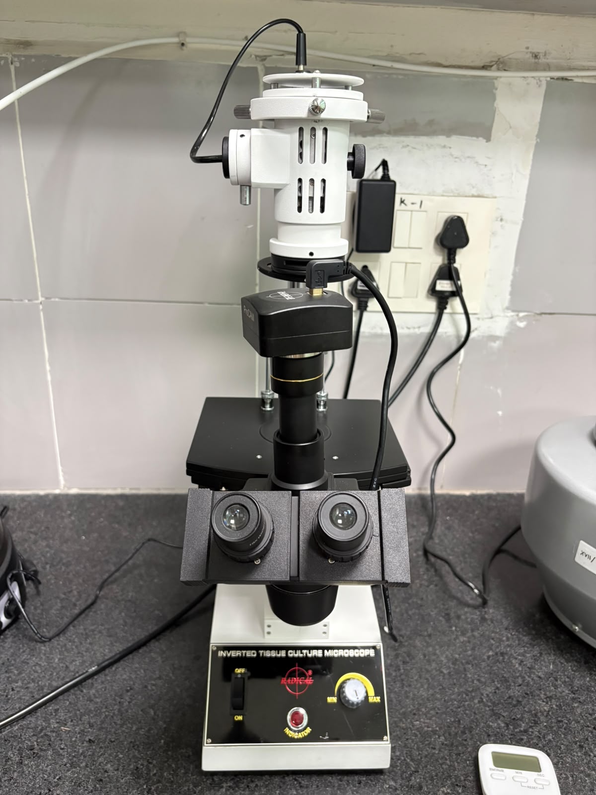 BRIGHT Lab research space